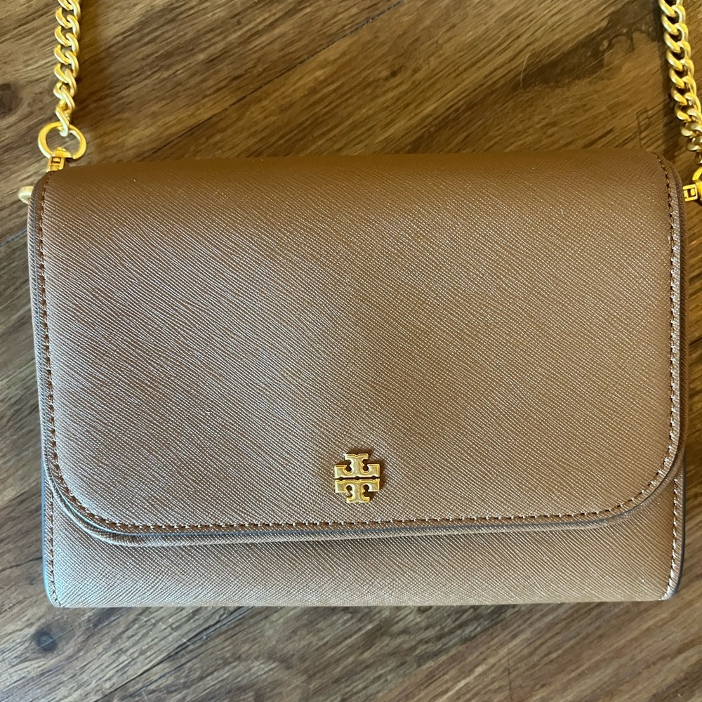 Tory Burch Emerson Leather Chain Wallet Crossbody
